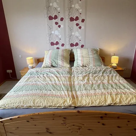 1 Apartment